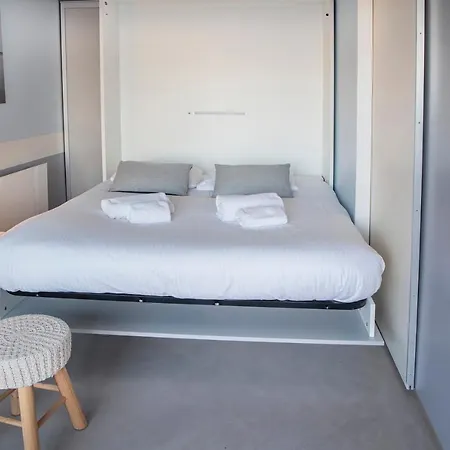 Quo Vadis - Proche Et Parking Prive Apartmán *