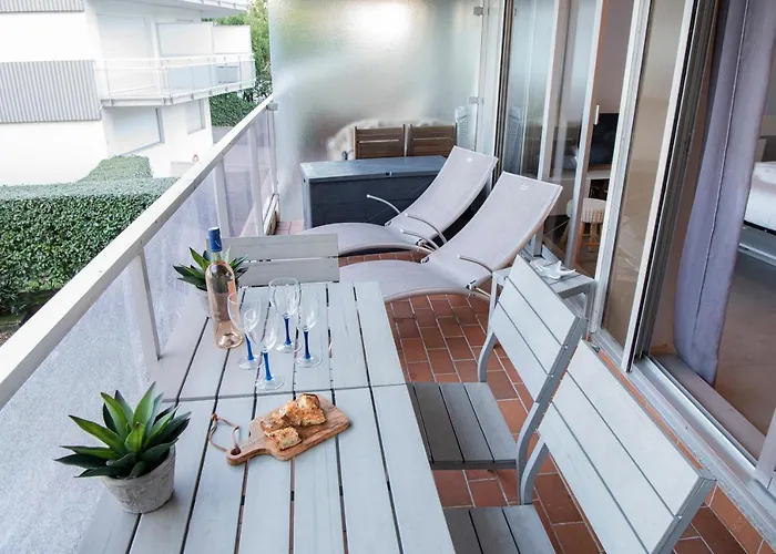 Quo Vadis - Proche Et Parking Prive * آركاشو