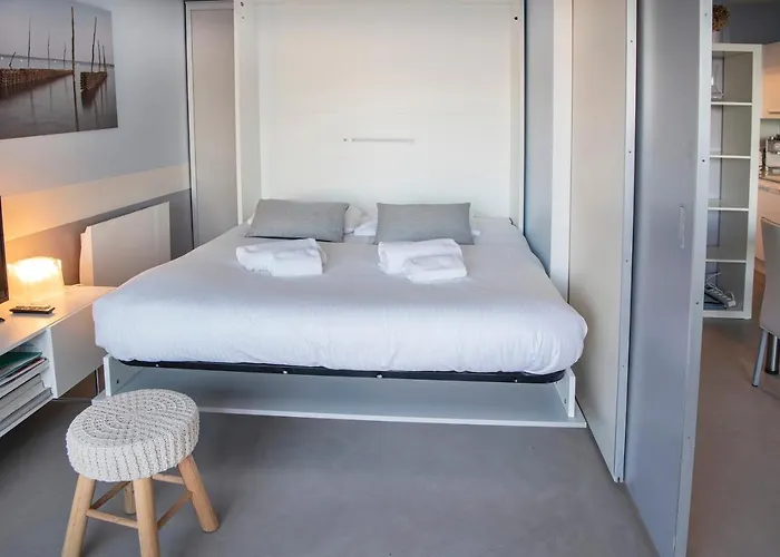 Quo Vadis - Proche Et Parking Prive شقة *